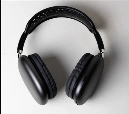 Airpods Max-P9 On-Ear Bluetooth Headphones with Mic – Wireless Max Headset, Deep Bass, Hands-Free Calling, Comfortable Fit – Black